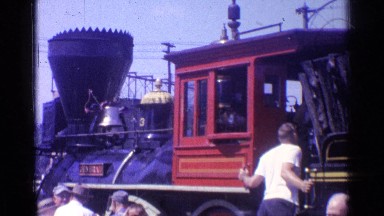 1976: people gathered near truck ILLINOIS CHICAGO