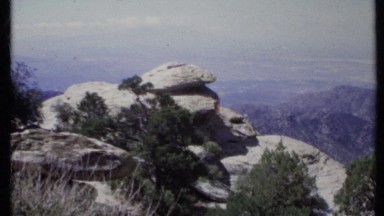 1971: view from the top of a mountainous region. CALIFORNIA