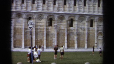 1962: a religion temple at the centre of the place and a cute garden