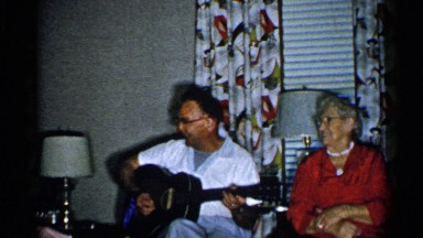 1952: the men who is the guitarist singing and playing guitar NEW HAMPSHIRE