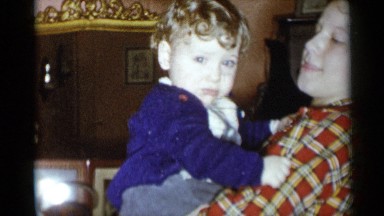 1955: the beautiful baby sitting on the floor and start crying NEW YORK CITY