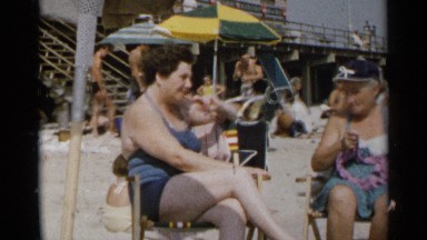 1954: two ladies are talking together something about during holidays NEW YORK