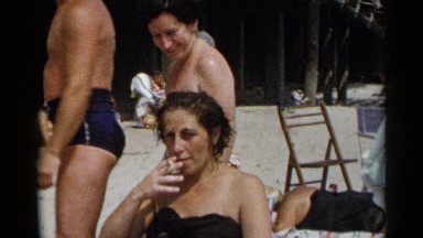 1954: the girls are staying nearer to the beach side with their family NEW YORK
