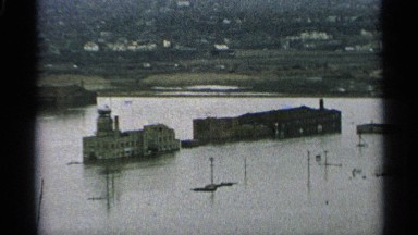 1965: flooded buildings MINNESOTA