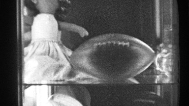 1944: different model sports balls are arranged in the racks