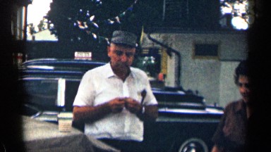1963: man and woman enjoying a bite to eat outside TENNESSEE