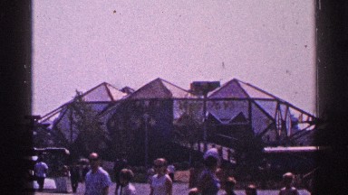 1964: the peoples are living in the urban city NEW YORK CITY