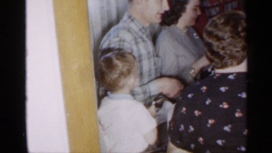 1958: the family members are taking dinner together on their home NEW JERSEY
