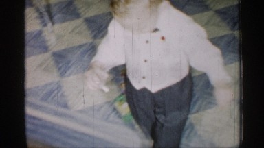1955: the cute baby walking in unique style NEW YORK