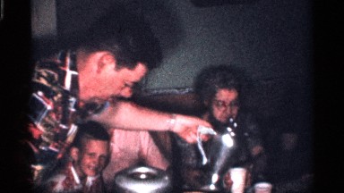 1959: sharing drinks with family FLORIDA