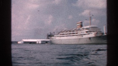 1959: the beautiful and biggest ship between in whole water and waves FLORIDA
