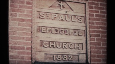 1972: a board that has the information about a name of the church and the year