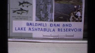 1972: poster displaying the features of the place with photographs of the views