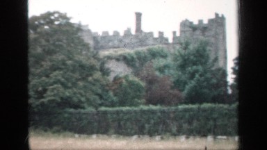1957: people looking at old castle ENGLAND