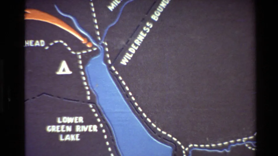 Close view of the Western U.S. wilderness map with Lower Green River Lake, boundary markings, route lines, and surrounding creek or lake features.