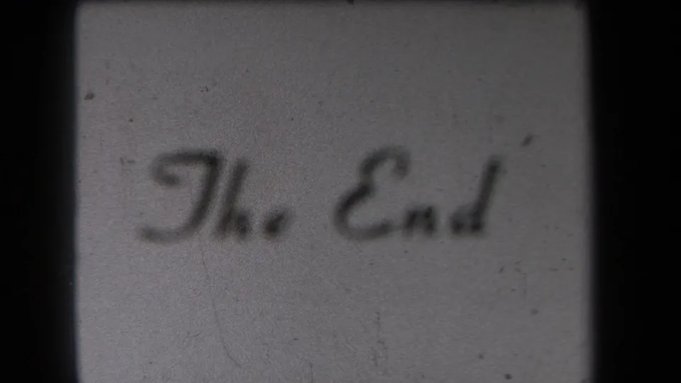 The clip ends on a soft, handwritten 'The End' title card, consistent with an amateur 8mm reel ending.