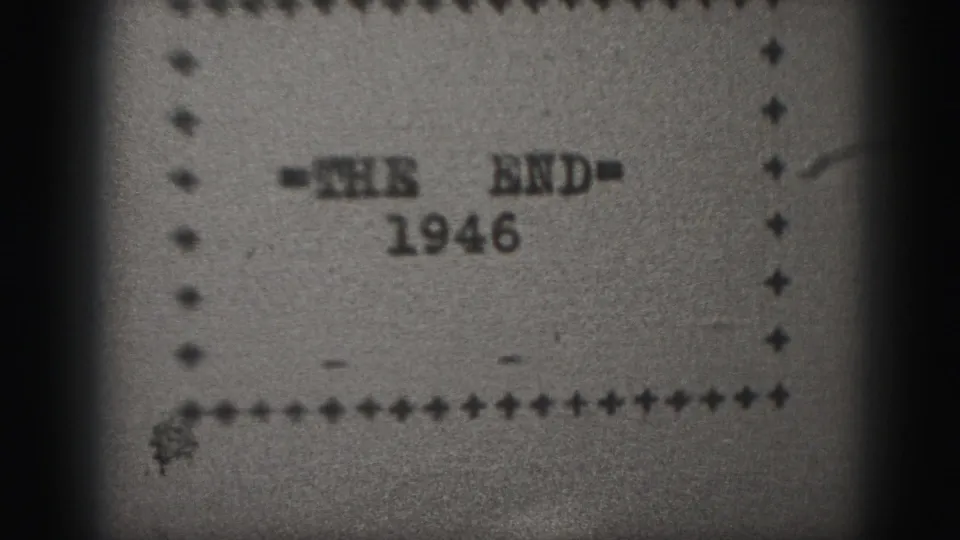 Final black-and-white frame of the 1946 Harrisburg closing card, with THE END centered above the year.
