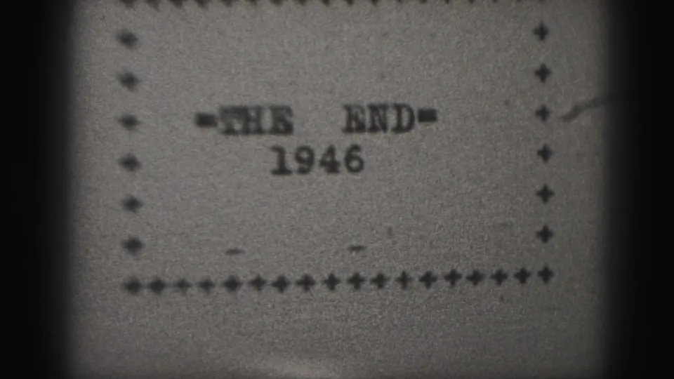 1946 Harrisburg home-movie end title card reading '=THE END= 1946' within a dotted border on soft 8mm film.