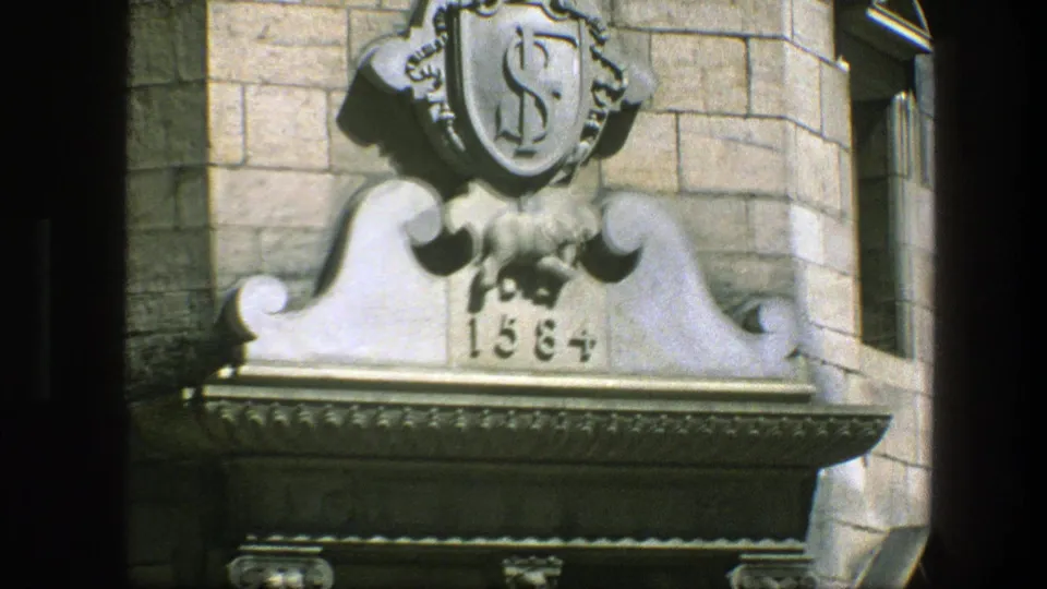 Soft 8mm Copenhagen frame showing carved stone scrollwork, a shield-like symbol, and the date 1584 above a doorway.